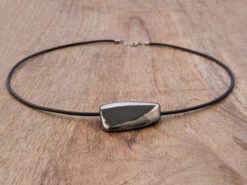 Halsschmuck Shinobu -oryoki verkäufe halsschmuck shinobu 1