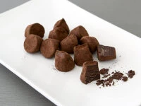 La Praline Schokopralinen Blaubeere La Praline Schokopralinen Blaubeere -oryoki verkäufe la praline schokopralinen blaubeere4