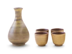 Sake Set Gold, 1 Karaffe, 4 Becher -oryoki verkäufe sake set gold 1 karaffe 4 becher 1